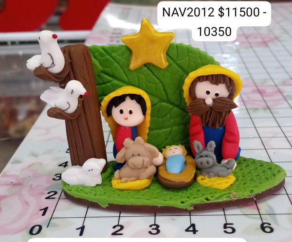 REF: NAV002012 NAV PESEBRE COLOMBIANITO CON BASE