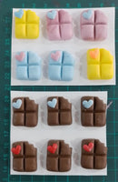 REF: A00126021 APLIQUE CHOCOLATINAS CORAZON * 6 UND