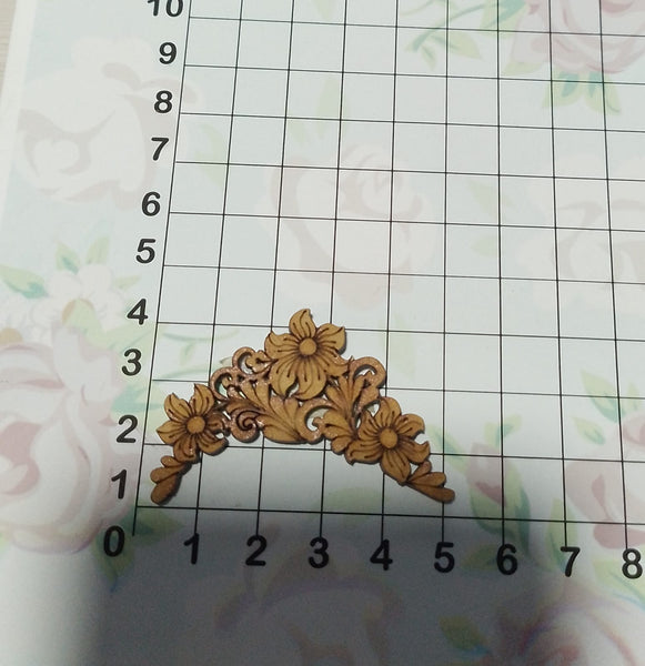 REF: 801000109 LASER ESQUINERO # 26 MARGARITAS HOJAS 4.7*4.7 CMS PEQ.
