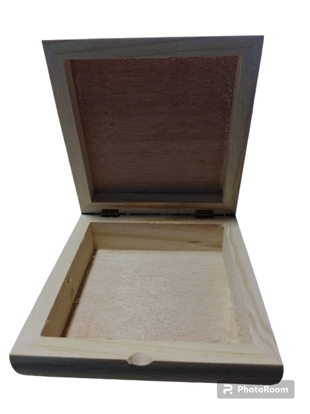 REF: 000016030 PINO CAJA DE TE X 4 PINO  20 X 20C