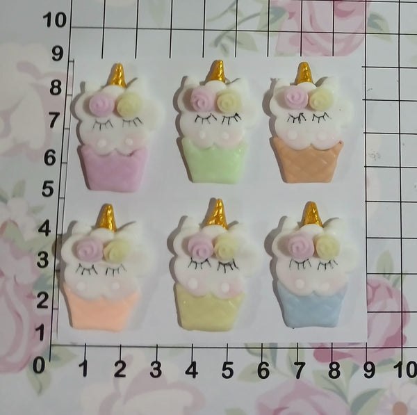 REF: A00001005 CUP CAKE UNICORNIO X 6 MD