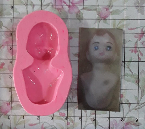 REF: 70000H034 MOLDE SILICONA MEDIO BUSTO PEQUEÑO